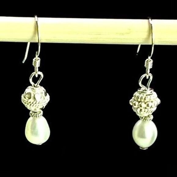 ADQ# Sterling 925 Silver & Pearl Earrings - Picture 3 of 12